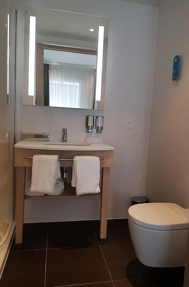 Hampton By Hilton Antwerp Central Station