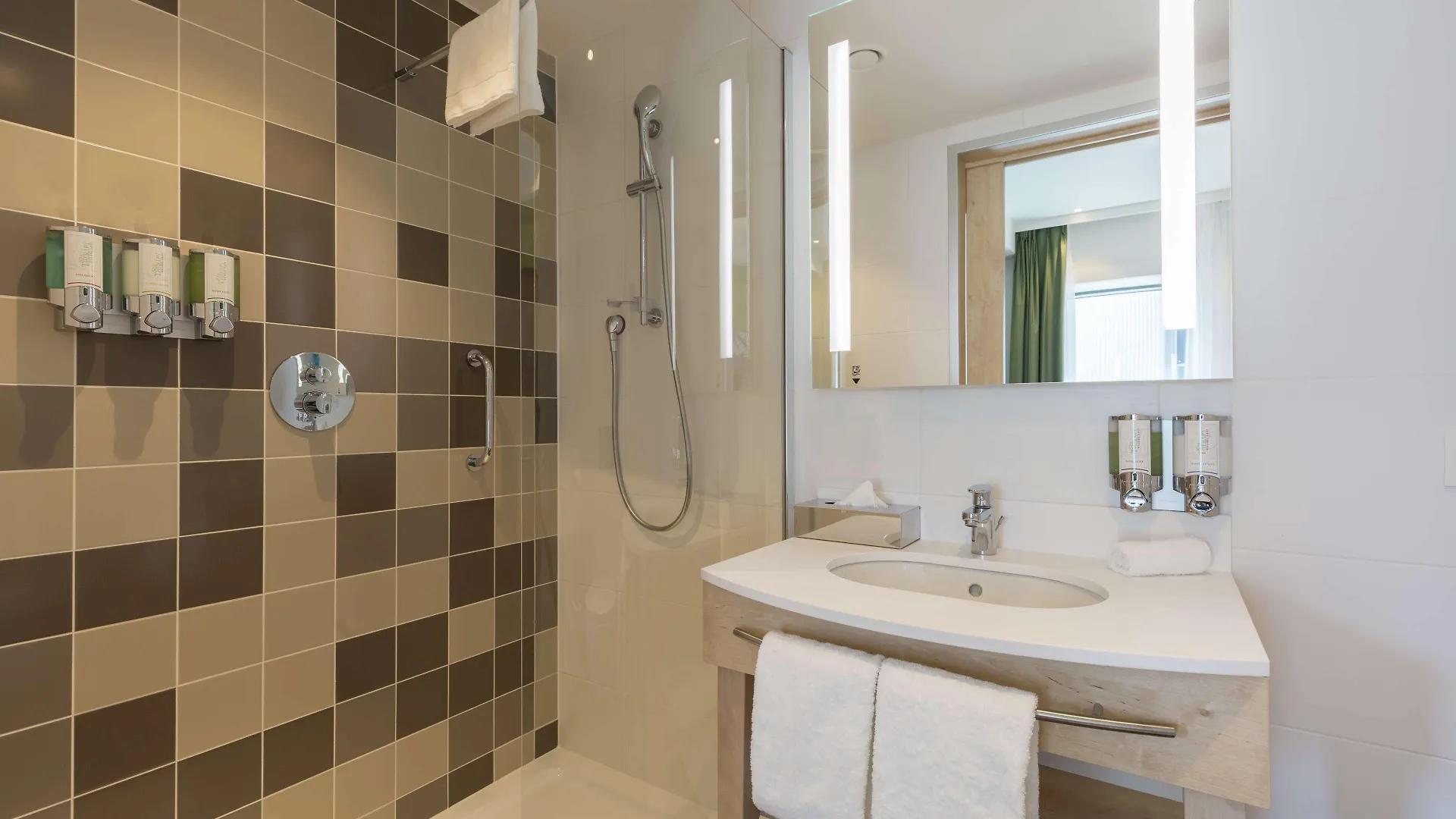 Ξενοδοχείο Hampton By Hilton Antwerp Central Station