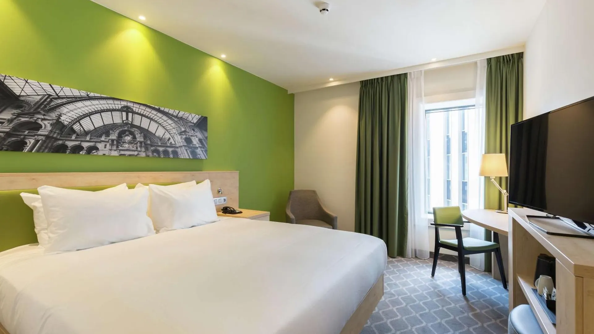 Ξενοδοχείο Hampton By Hilton Antwerp Central Station