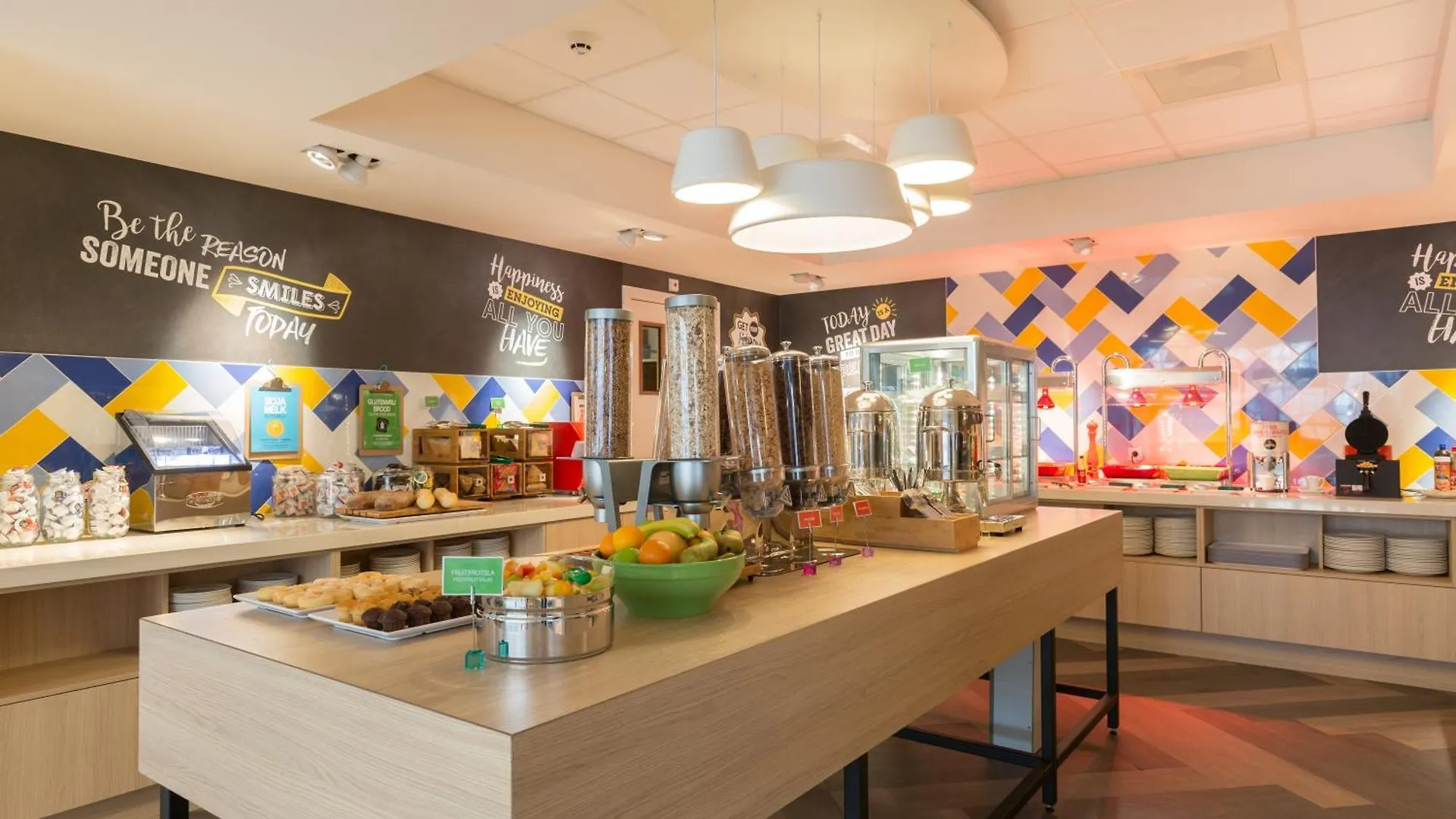 Hampton By Hilton Antwerp Central Station