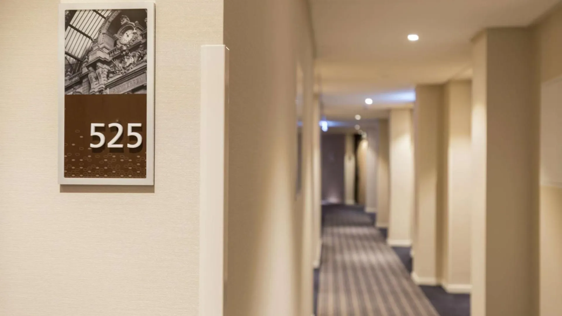 Hampton By Hilton Antwerp Central Station Ξενοδοχείο